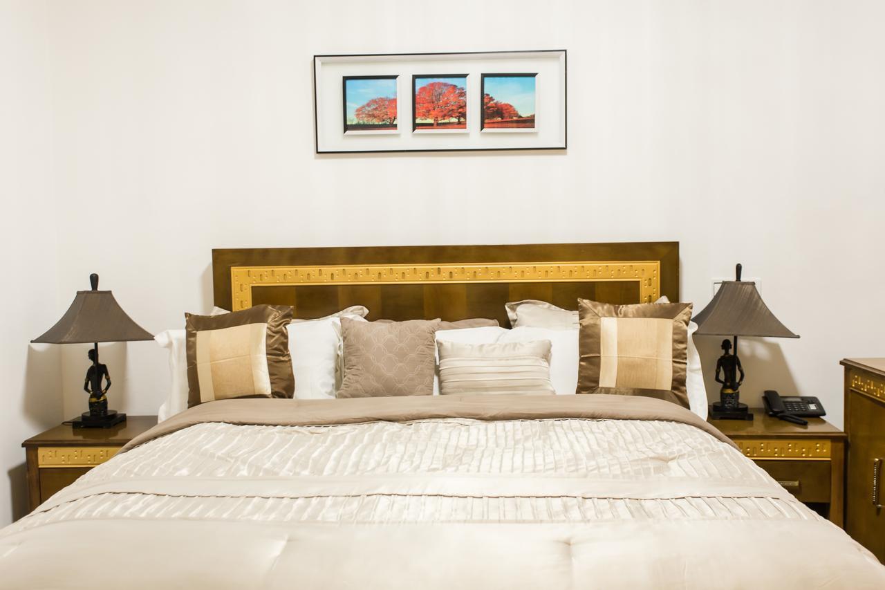 Residence Hoteliere Le Jomonia Либревиль Экстерьер фото